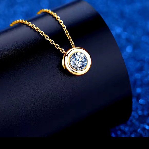 Classic DColor Moissanite 1 ct Stud Necklace 18KGold Plated 925SterliS-Certified - Picture 6 of 10